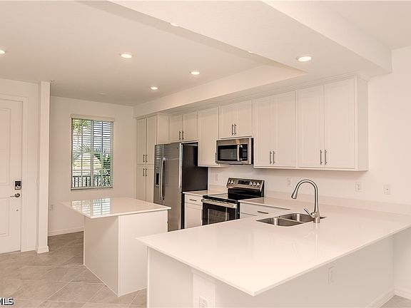 4th image of 15375 Green Acres Ave #2214