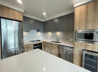 3801 Capozzi Rd #906, Kelowna, BC V1W 3L2