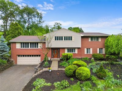 2525 Chapelwood Dr, Pittsburgh, PA, 15241