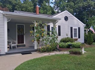 612 Sunrise Park St, Howell, MI 48843