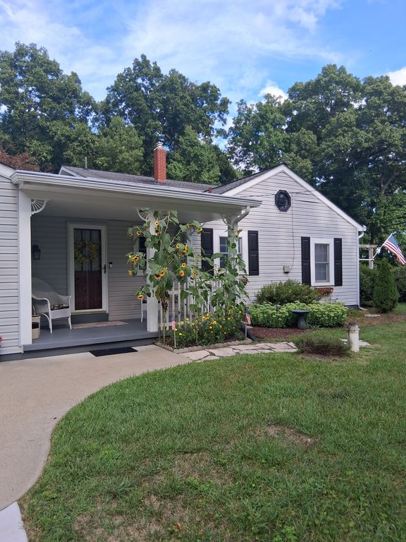 612 Sunrise Park St - Property Image