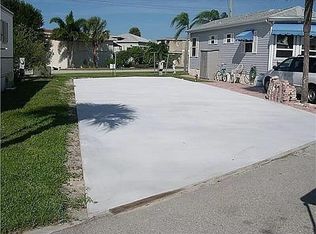 795 Nettles Blvd, Jensen Beach, FL 34957