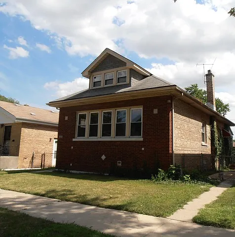 3912 Van Buren St photo 1