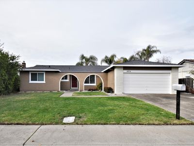 6874 Sailboat Way, Sacramento, CA, 95831