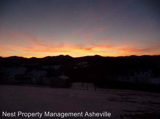 108 Windy Hills Ln, Leicester, NC 28748