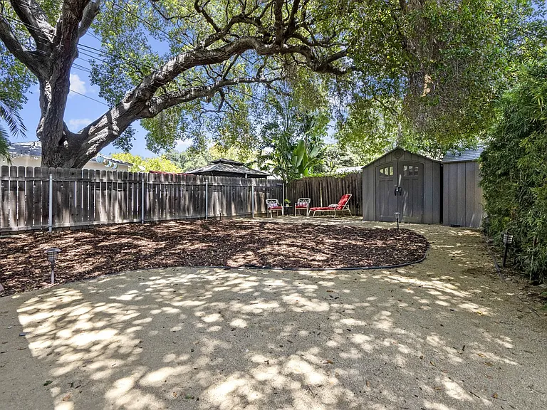 1757 June Ln — Photo 28