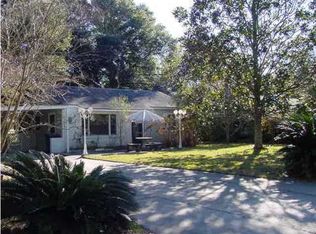 119 Hummingbird Ave NW, Fort Walton Beach, FL 32548