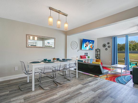 5th image of 141 Coco Plum Dr