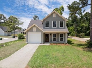 12 High Hills Dr, Hattiesburg, MS 39402