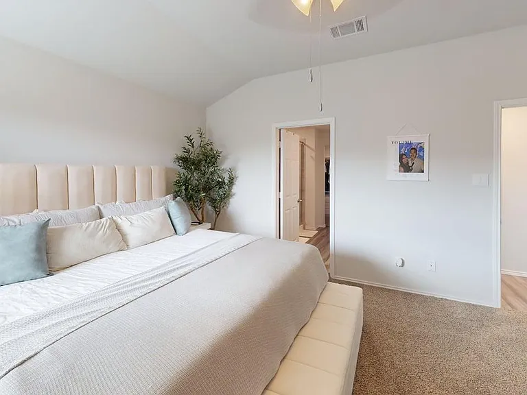 10016 Avendesora Rd — Photo 15
