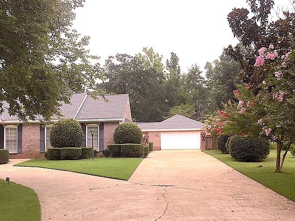 2nd image of 130 Heritage Hills Dr