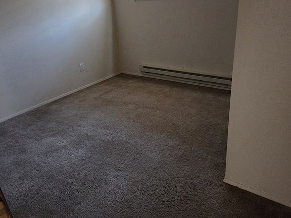 4th image of 6112 Glen Mary Ln SE APT C