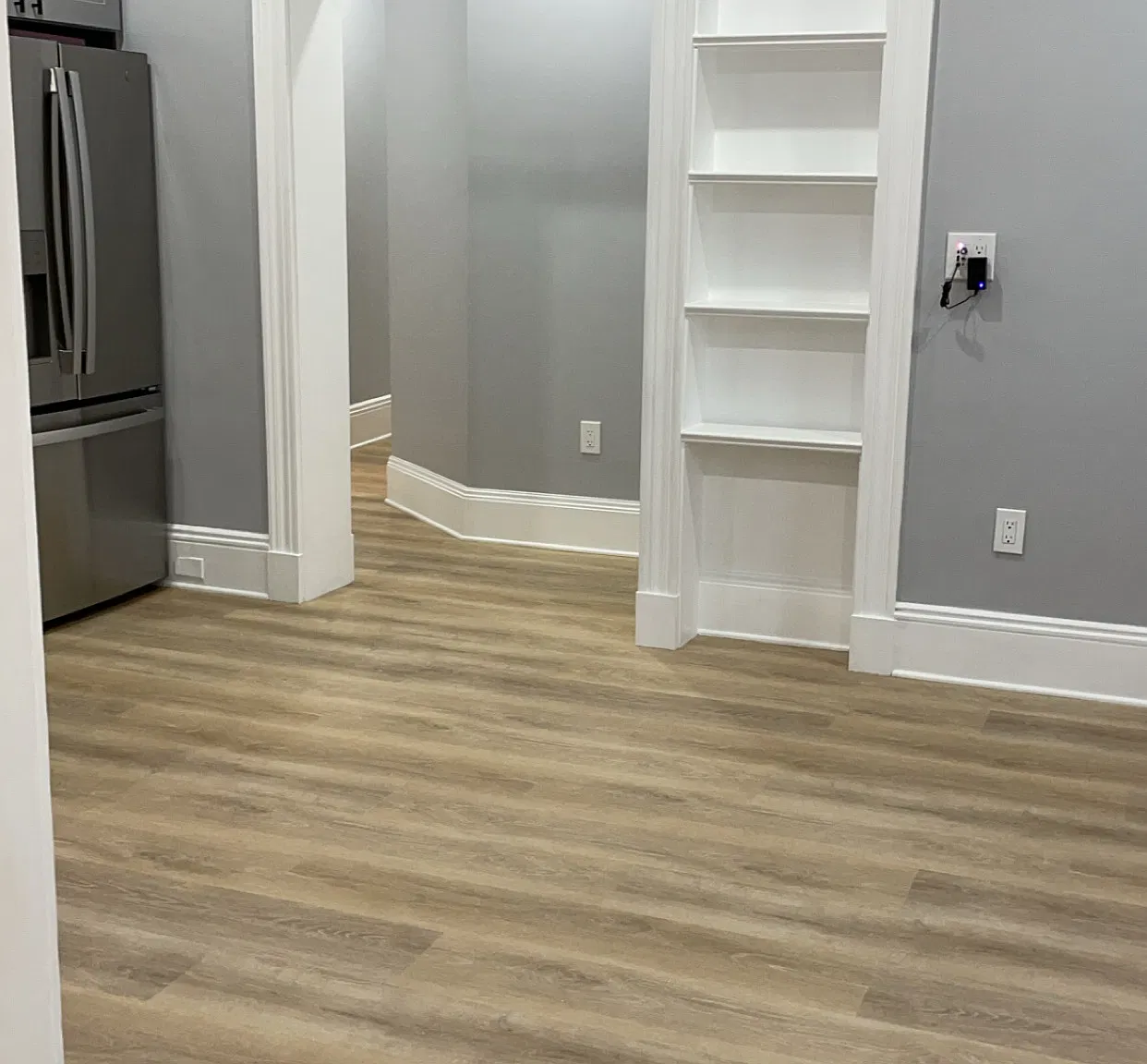 2 bed, 1000 sqft, $2,300 — Photo 4