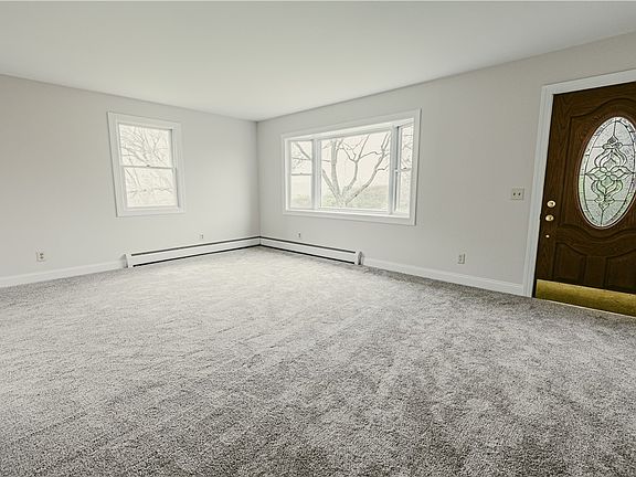 3rd image of 1256 Pittsford Mendon Rd
