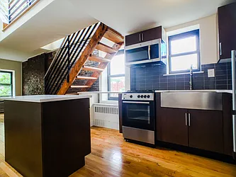 Rented by (Legacy) NY Quality Living Uptown