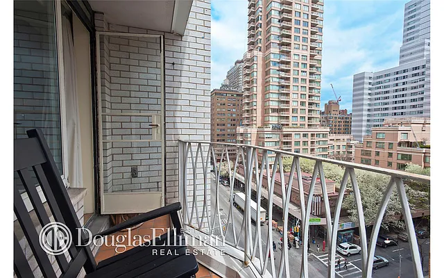 Sold by Douglas Elliman | media 16