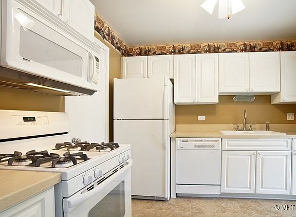 4th image of 219 Driftwood Ln Unit C2