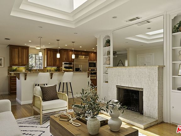 5th image of 8137 Regis Way