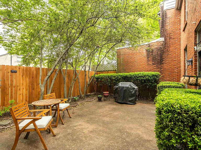 1707 Belvedere Ct #1707 — Photo 30