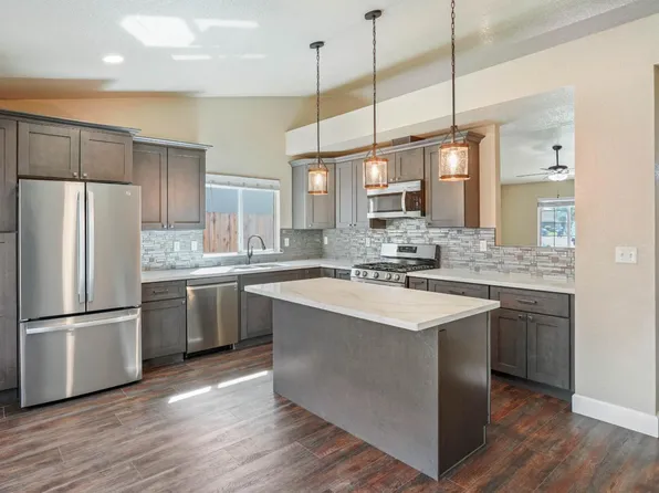 1440 Ingrid Drive, Dixon, CA 95620