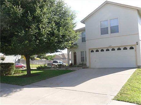 2nd image of 2422 Glen Field Dr