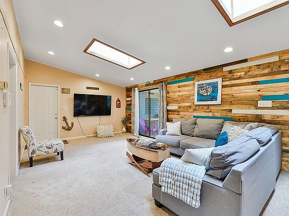 3rd image of 36348 Derrickson Dr