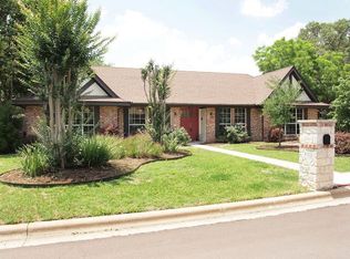 6702 One Oak Rd, Austin, TX 78749