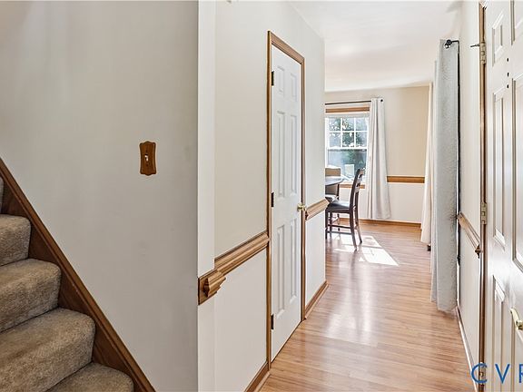 4th image of 10501 Surry Rd