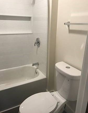 5th image of 124 Jefferson Ave