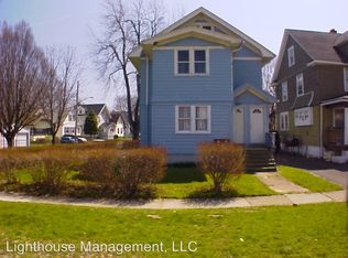 423 Fernwood Ave, Rochester, NY 14609