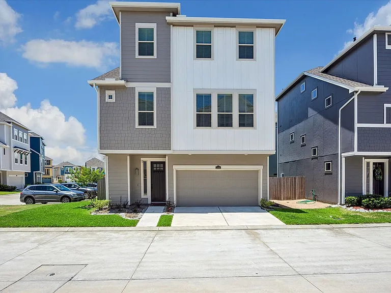 11916 Eastgrove Park Way — Photo 1