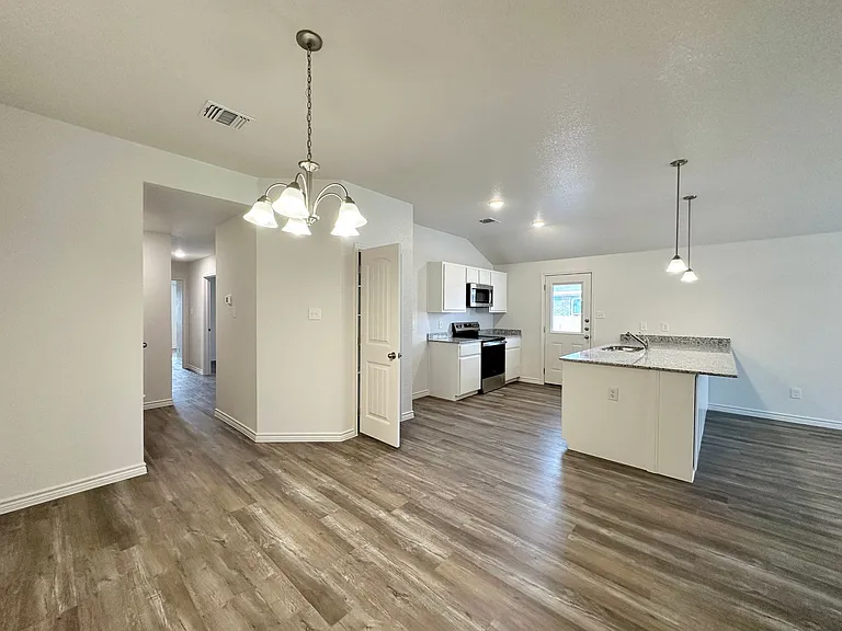 234B Dolphin Dr — Photo 8