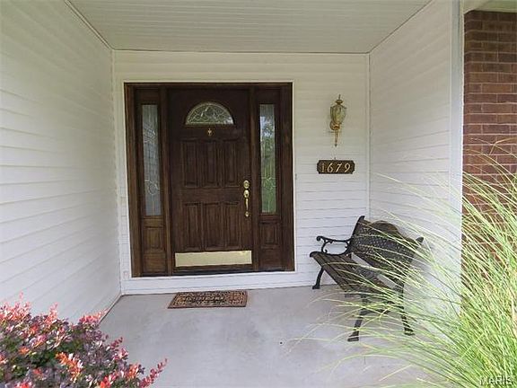 2nd image of 1679 Talisman Ln