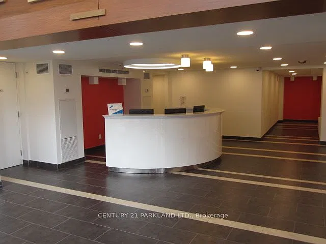 15 James Finlay Way — Photo 3