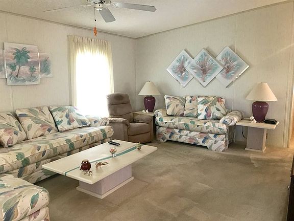5th image of 7910 Parkway Blvd