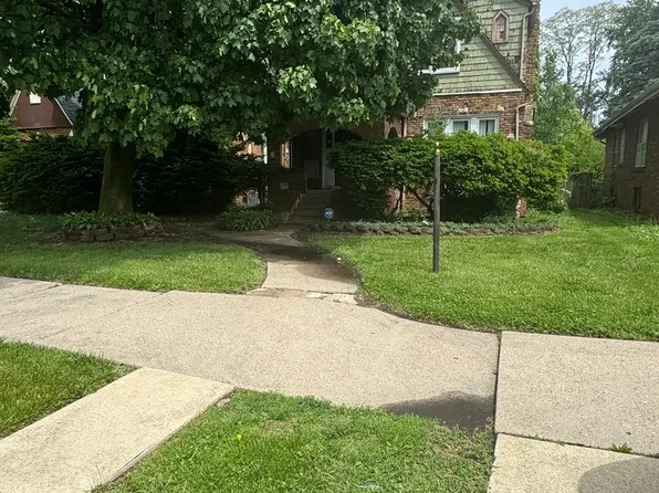 15629 Ashland Ave, Harvey, IL 60426