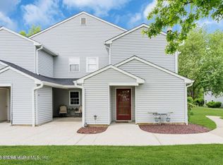 421 Hancock Pl, Morganville, NJ 07751