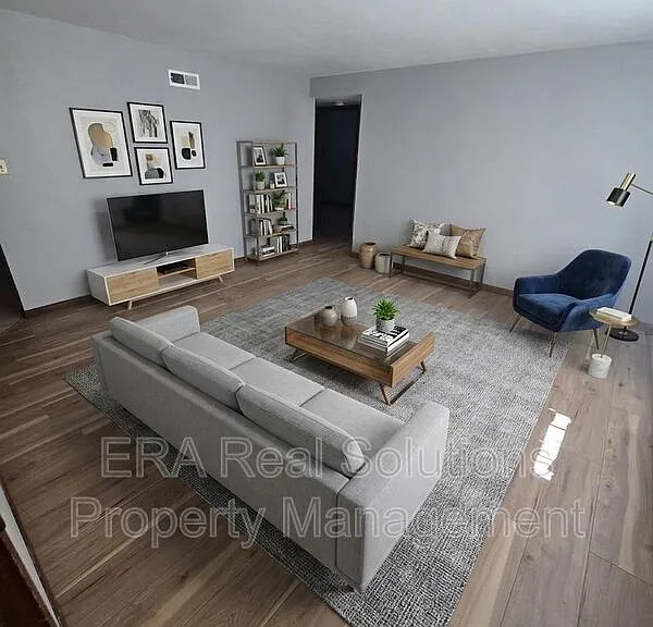 881 Kingsford Rd #A — Photo 4