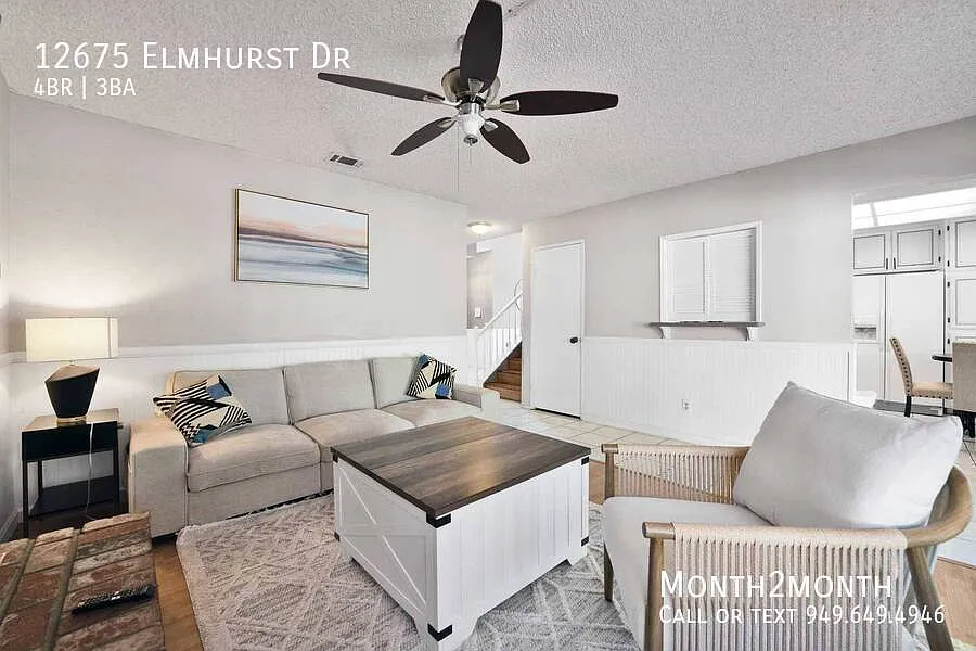 Spacious Gem on Elmhurst Dr — Photo 3
