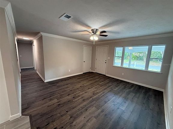 4th image of 1239 SE 18th Ter