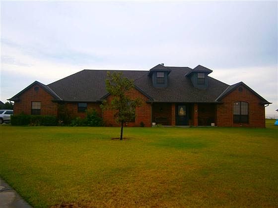 1st image of 868 Fawn Creek Ct NE