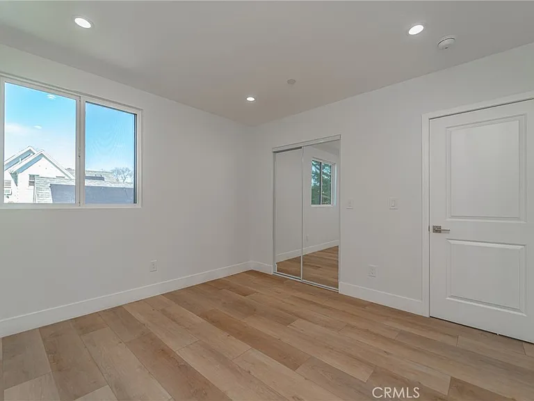 13128 Putnam St — Photo 28