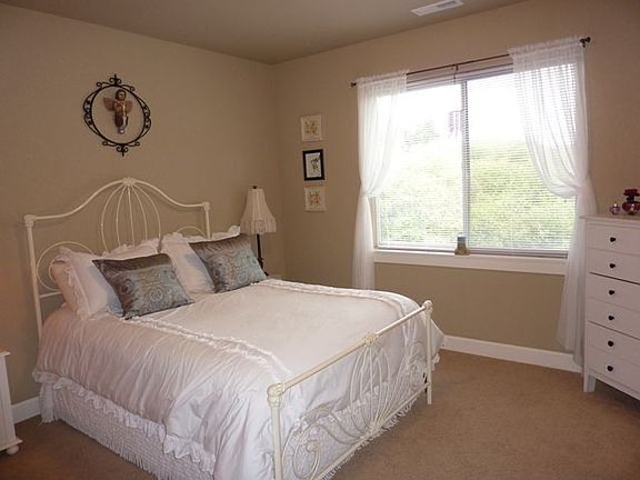 5th image of 2784 SW Dune Ave