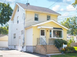 576 E Grant Ave, Roselle Park, NJ 07204
