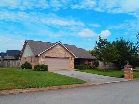 2nd image of 2251 Portland Dr