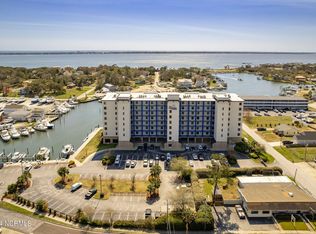 4425 Arendell St UNIT 705, Morehead City, NC 28557