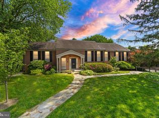 5530 Yorktown Blvd, Arlington, VA 22207