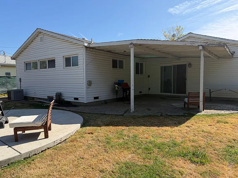 3163 Portsmouth Dr — Photo 24