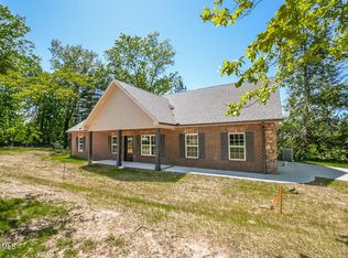 807 Sunset Grove Ln, Maryville, TN 37803
