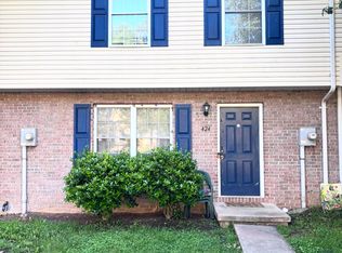 424 Ridgefield Ave, Stephens City, VA 22655